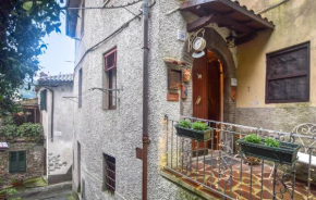 1 Bedroom Nice Apartment In Gallicano